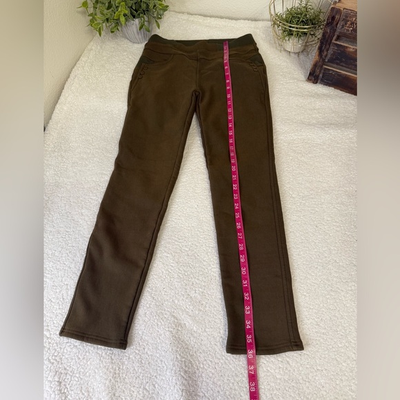 Two toned green fleece lined pants - Picture 5 of 13